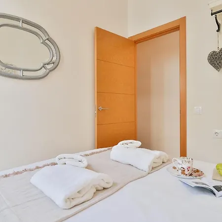 Flat 2 Bedrooms In The Center Apartmán