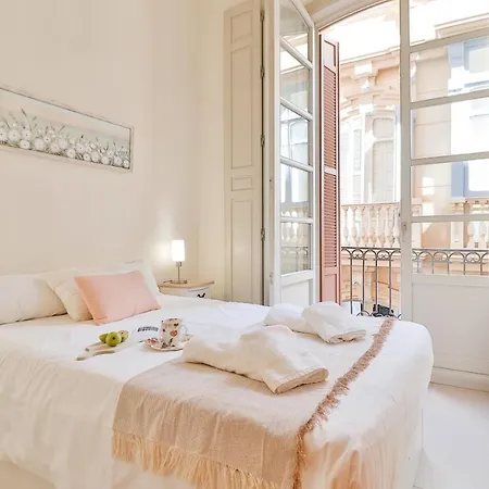 Flat 2 Bedrooms In The Center